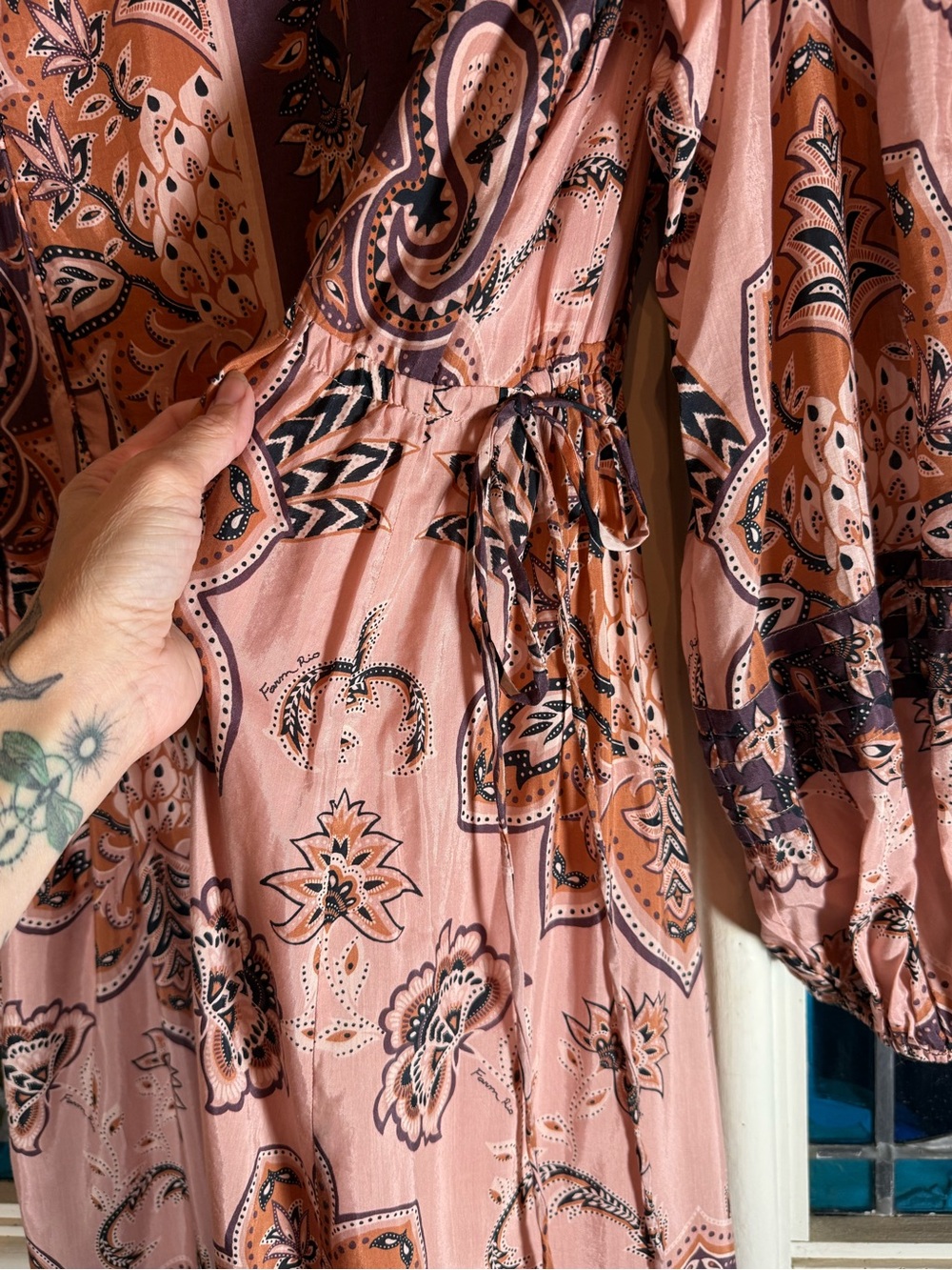 FARM Rio Glam Tapestry Burgundy Long Sleeve Maxi Dress (EU LG | US 12/14) - Picture 12 of 16